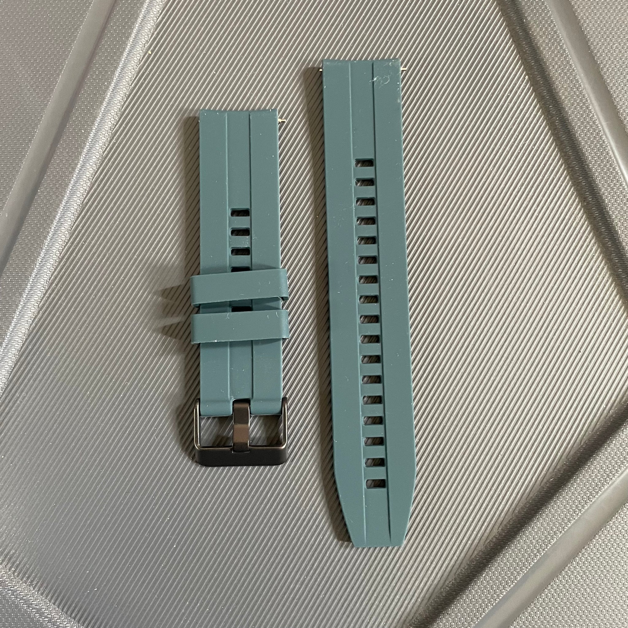 20mm Solid Color Silicone Strap with Quick Release Pins