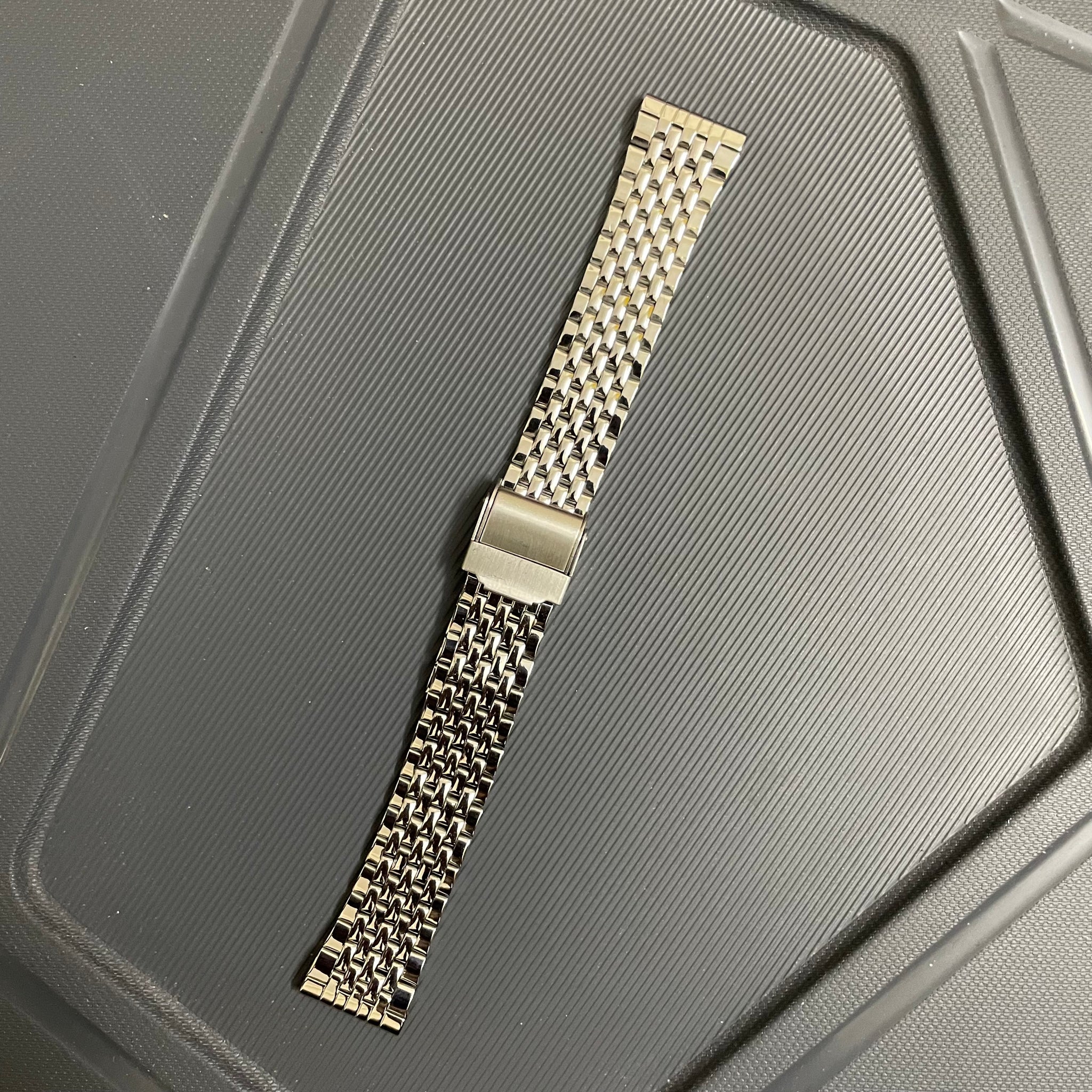 18mm 2-Piece Stainless Steel Watch Bracelet