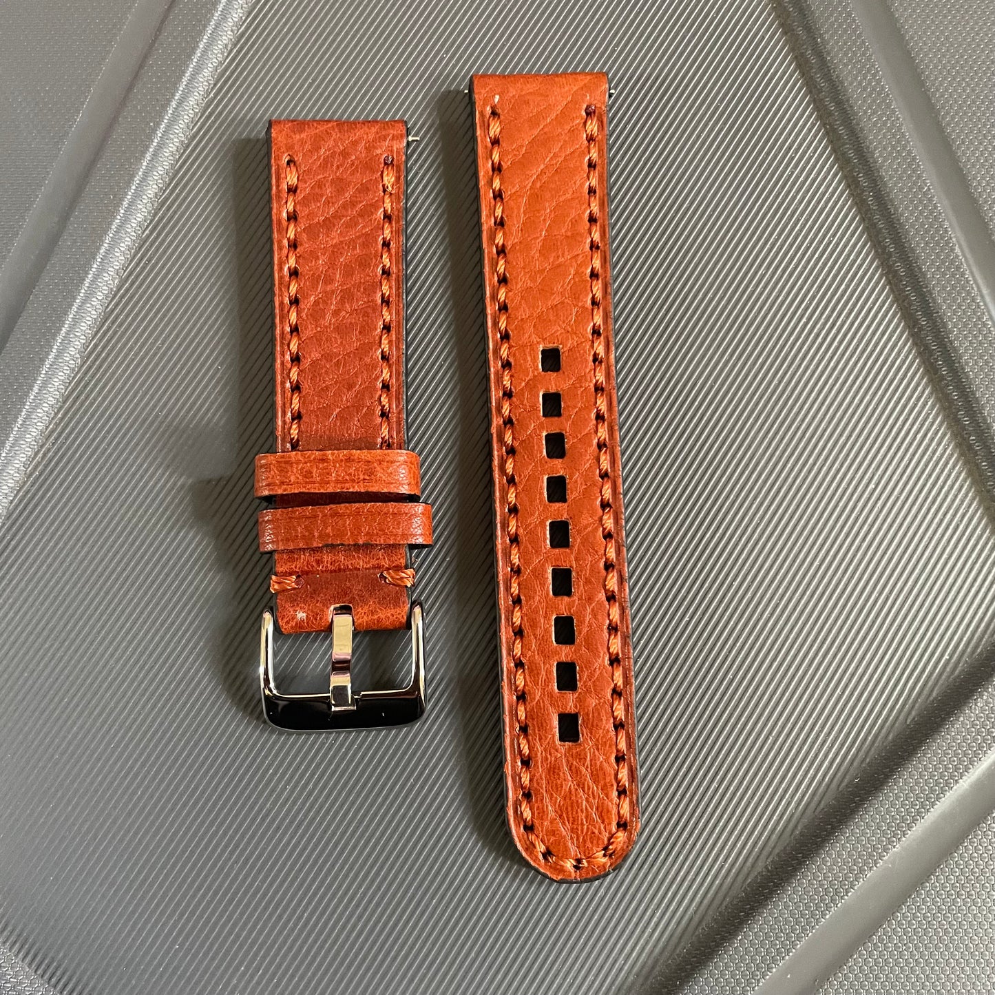 22mm Italian Premium Leather Watch Strap with Quick Release – Classic & Elegant Design