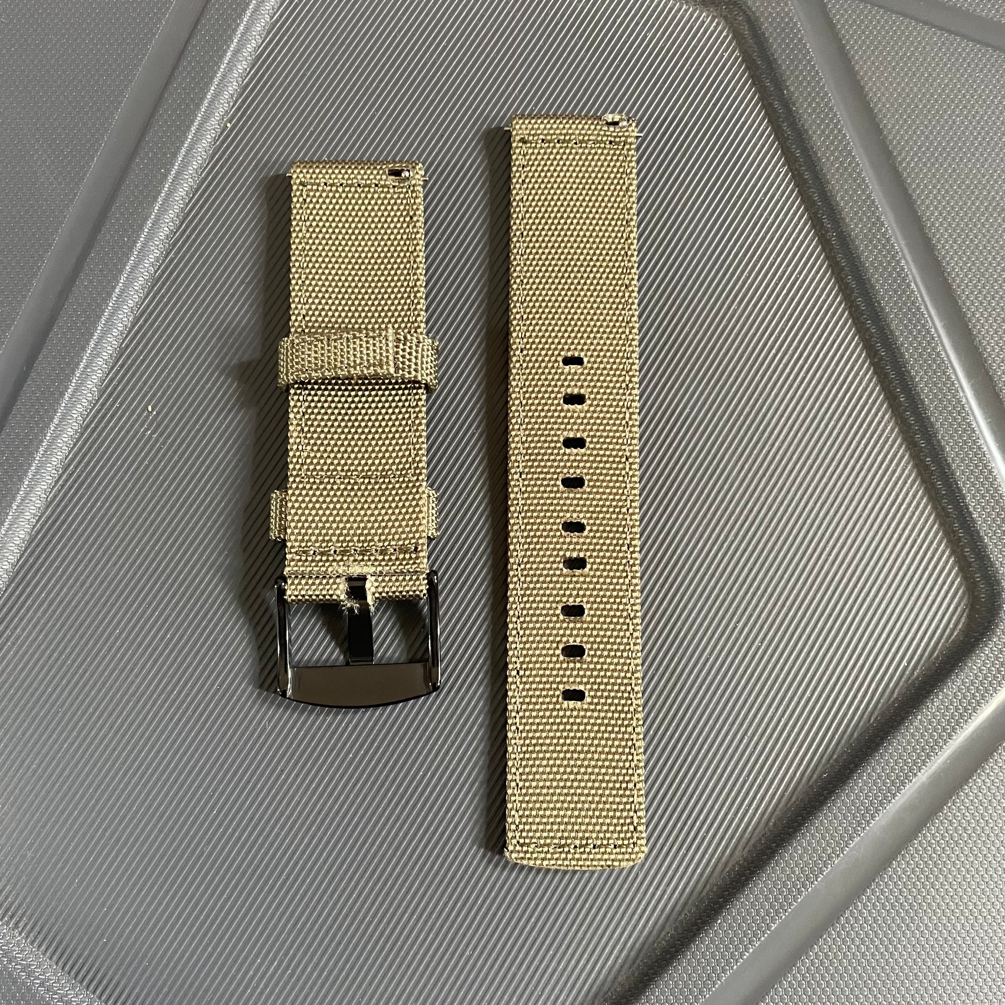 20mm / 22mm 2-Piece Nylon Strap – Solid Colors with Quick Release